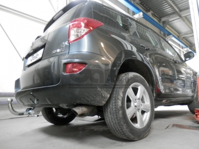 Фаркоп оцинкованный Galia шар C съемный для Toyota RAV4 2006-2013