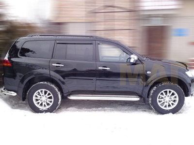 Пороги с площадкой алюминиевый лист 60 мм Технотек для Mitsubishi Pajero Sport 2008-2013