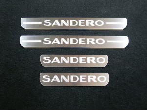 Накладки на пороги шлифованный лист надпись Sandero 4 штуки для Renault Sandero № RENSAN18-04